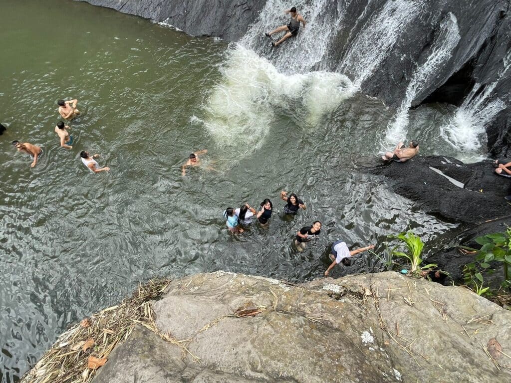 Fundacion Retiro Espiritual Leche y Miel